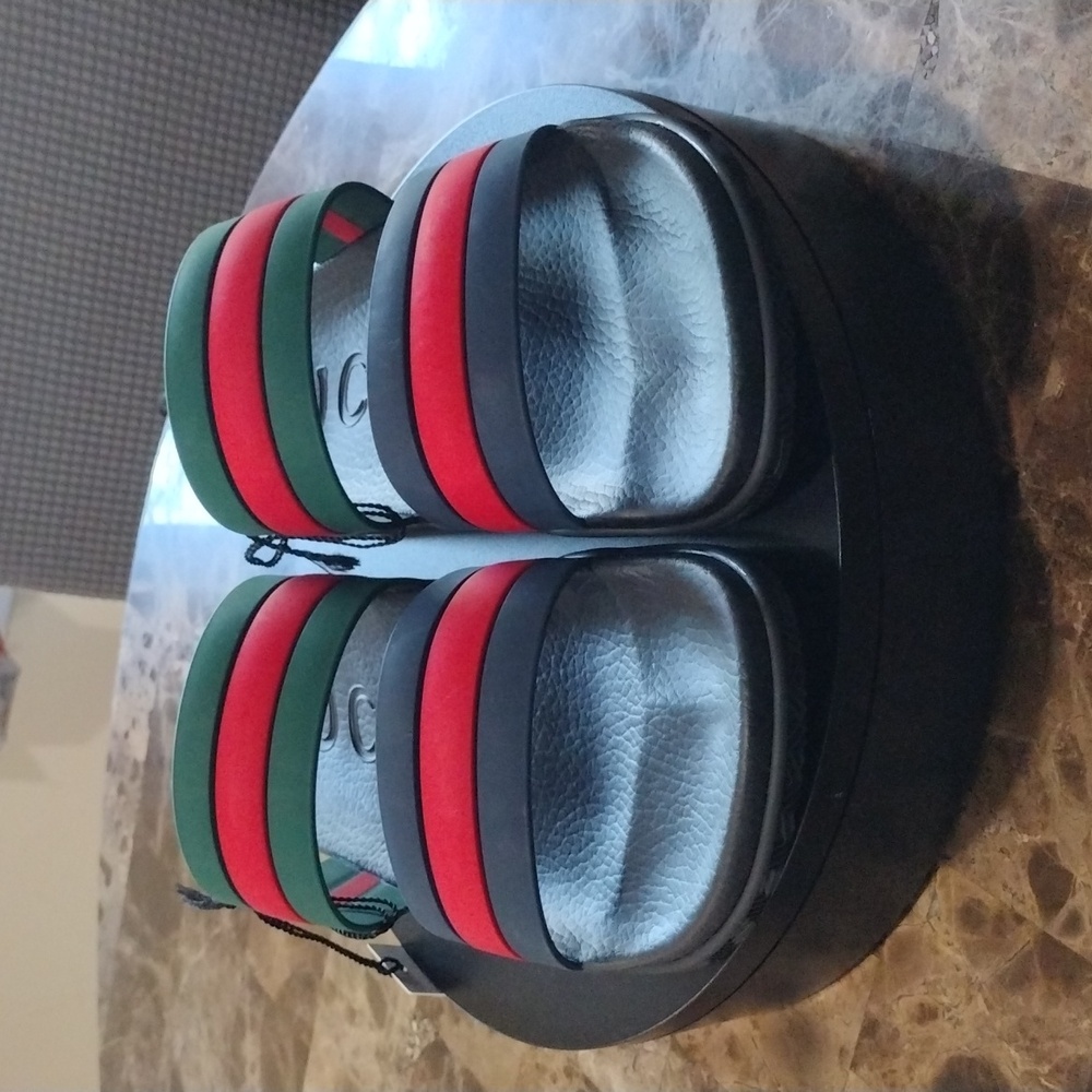 Men's Gucci Slides💯 Auth - Picture 8 of 11